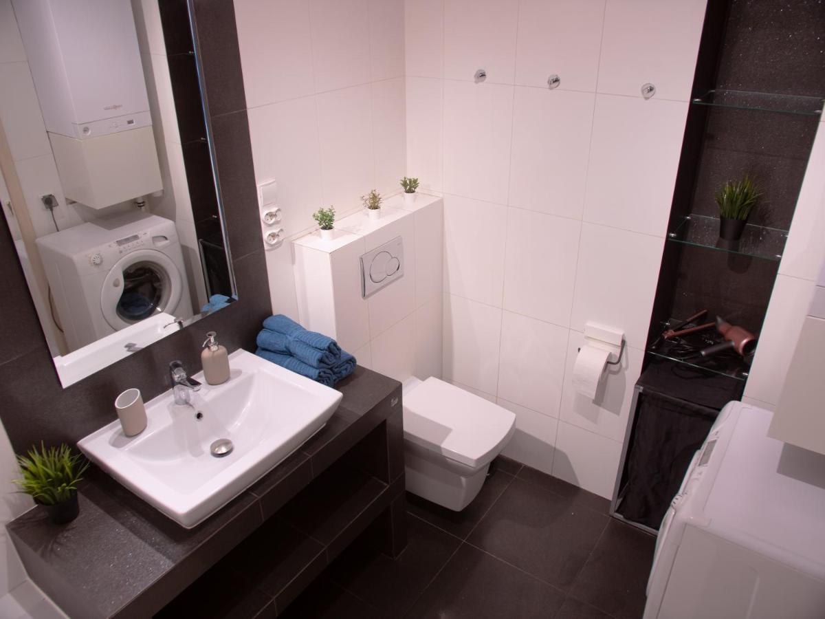 Sdh 2 Radzymin Comfortable Apartment Near Warsaw Экстерьер фото
